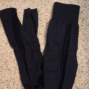 Fashion Nova leggings